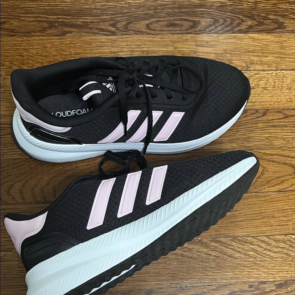 Adidas Women's Black and Pink Sneakers